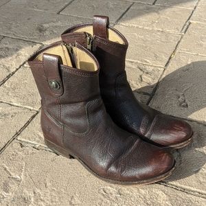 Frye Melissa short side zip boots